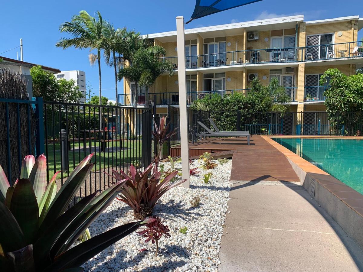 Broadwater Keys Holiday Apartments Гоулд Коуст Екстериор снимка