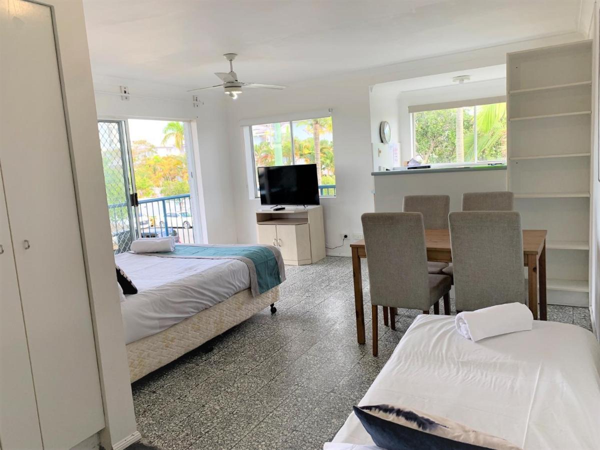 Broadwater Keys Holiday Apartments Гоулд Коуст Екстериор снимка