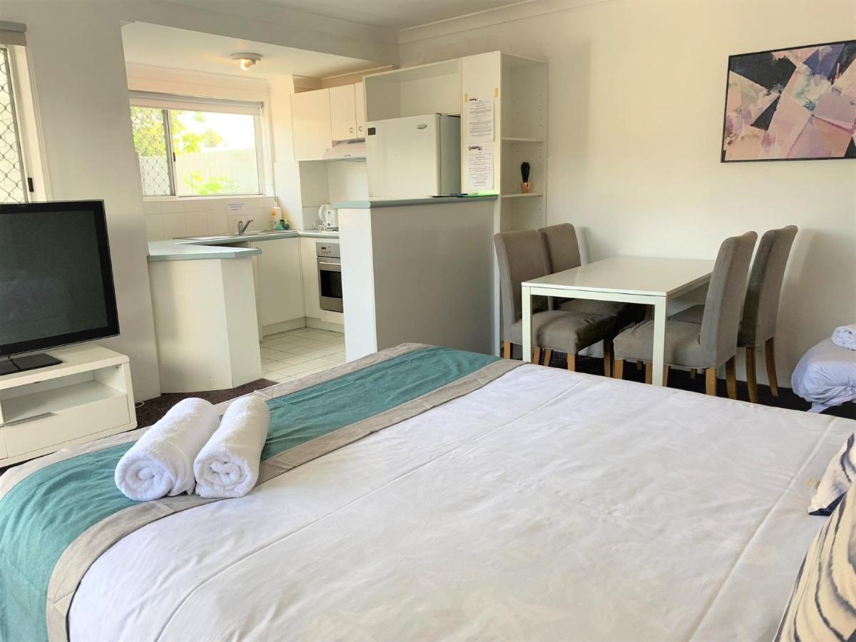 Broadwater Keys Holiday Apartments Гоулд Коуст Екстериор снимка
