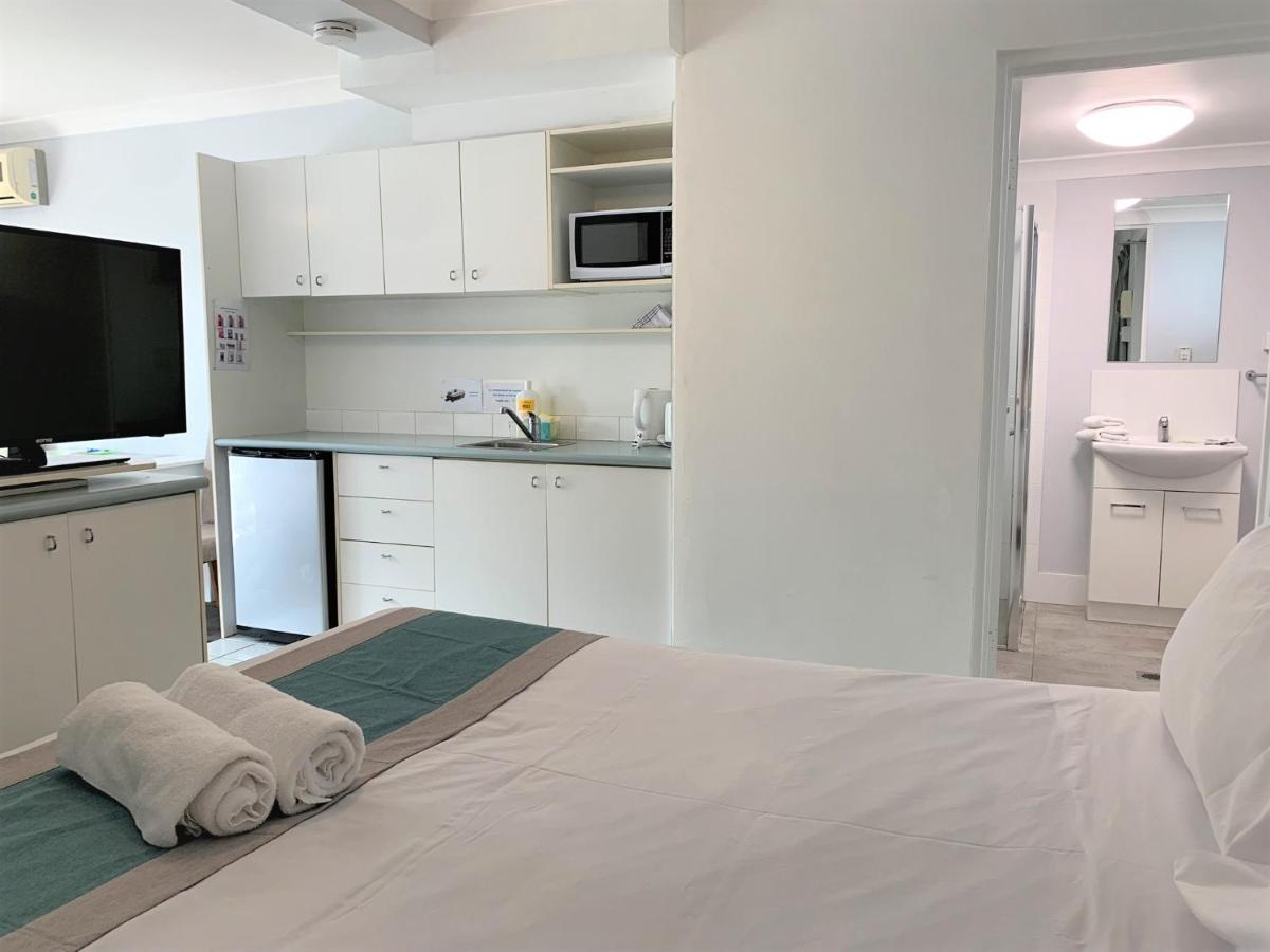 Broadwater Keys Holiday Apartments Гоулд Коуст Екстериор снимка