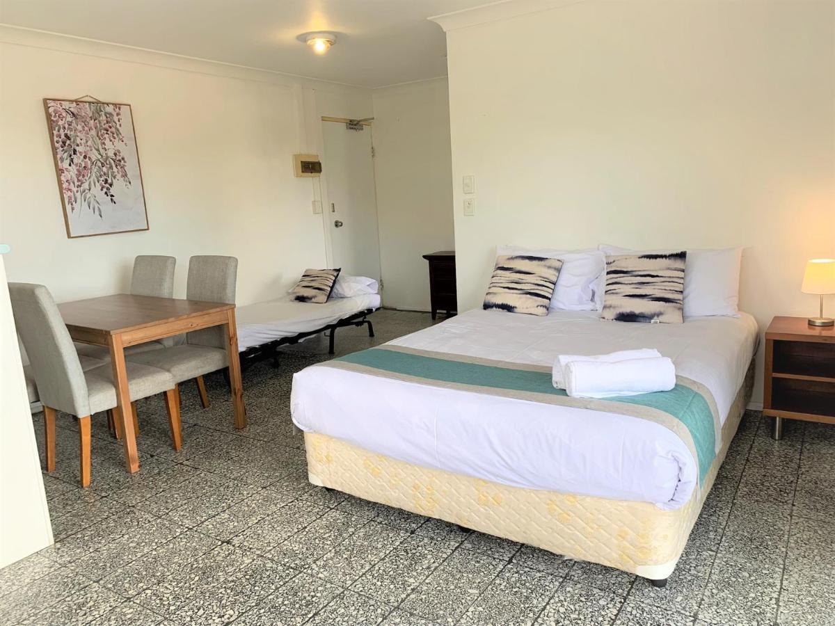 Broadwater Keys Holiday Apartments Гоулд Коуст Екстериор снимка