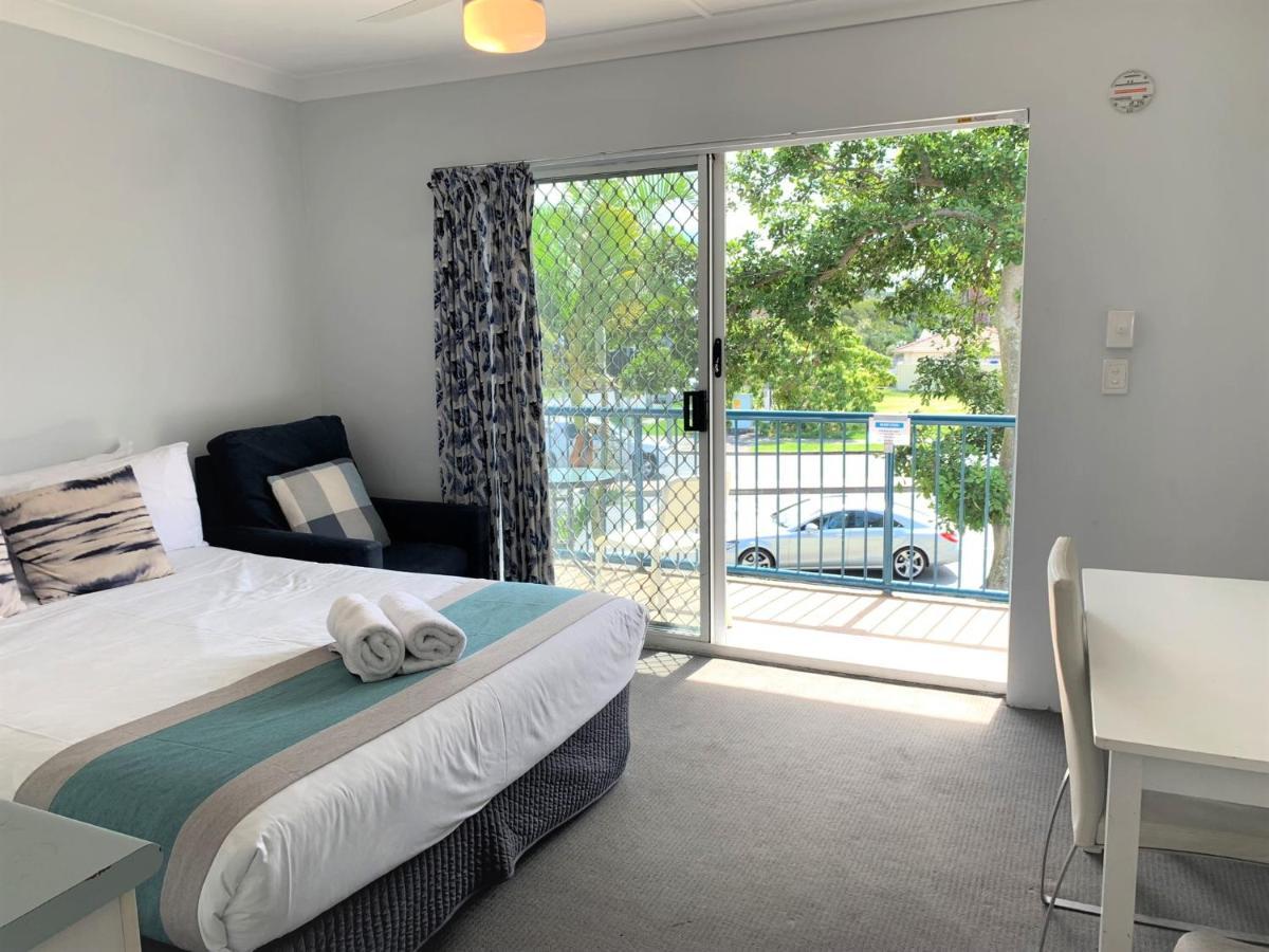 Broadwater Keys Holiday Apartments Гоулд Коуст Екстериор снимка