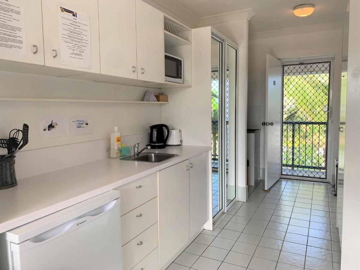 Broadwater Keys Holiday Apartments Гоулд Коуст Екстериор снимка