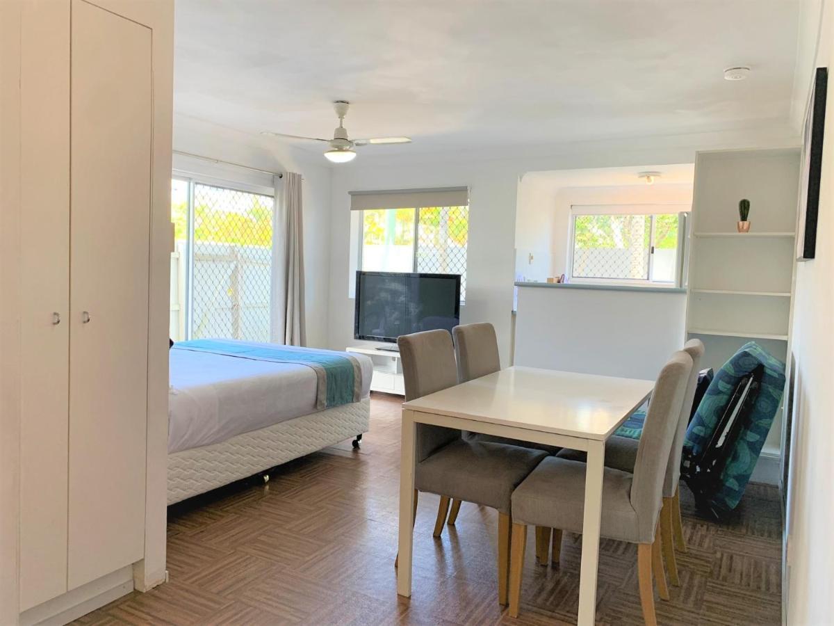 Broadwater Keys Holiday Apartments Гоулд Коуст Екстериор снимка